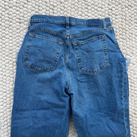 Abercrombie & Fitch Curve Love Ultra High Rise 90s Straight Jean Medium Wash - Picture 5 of 6